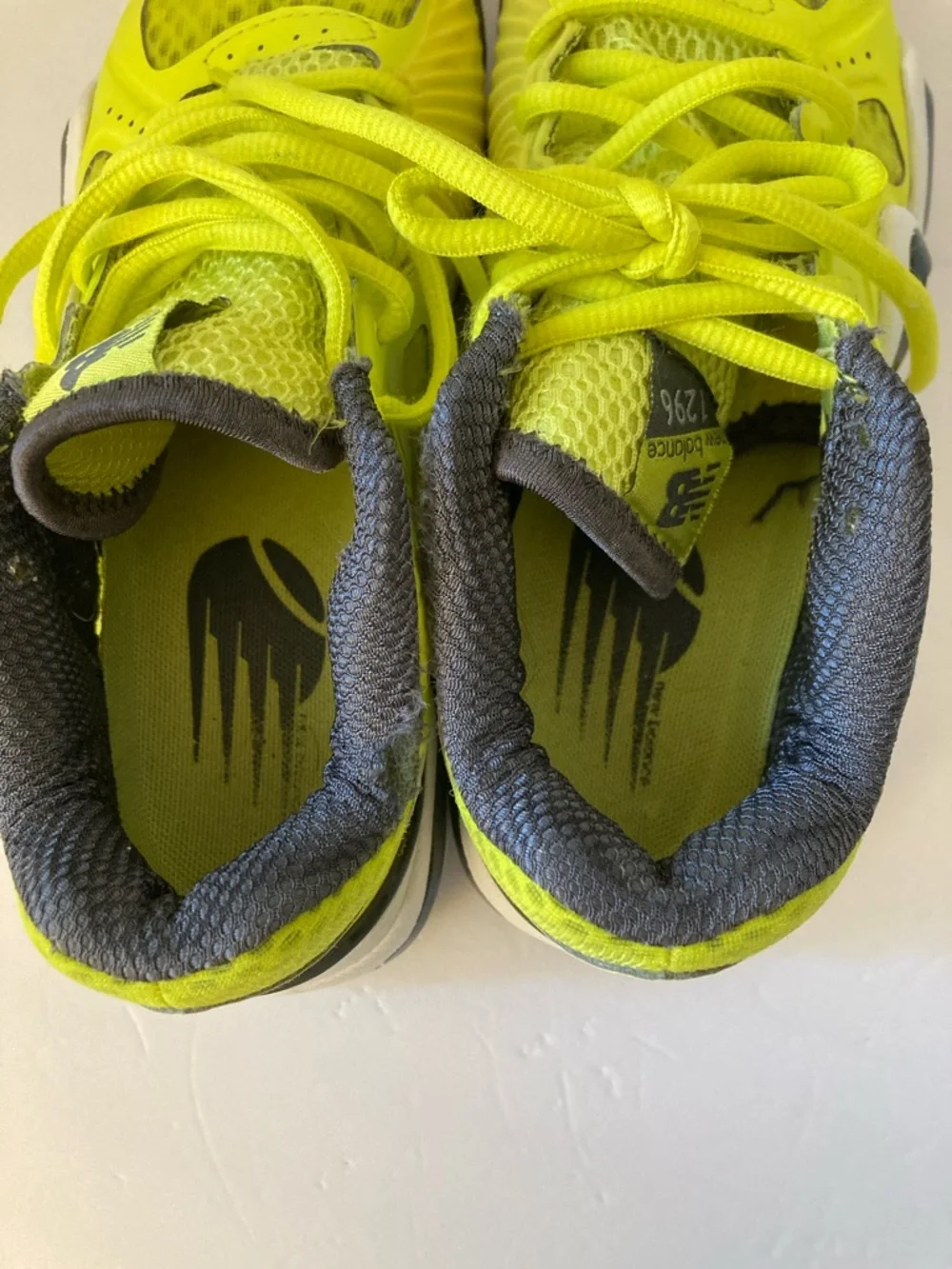New Balance womens 1296. Neon Yellow Athletic Sneakers size 5